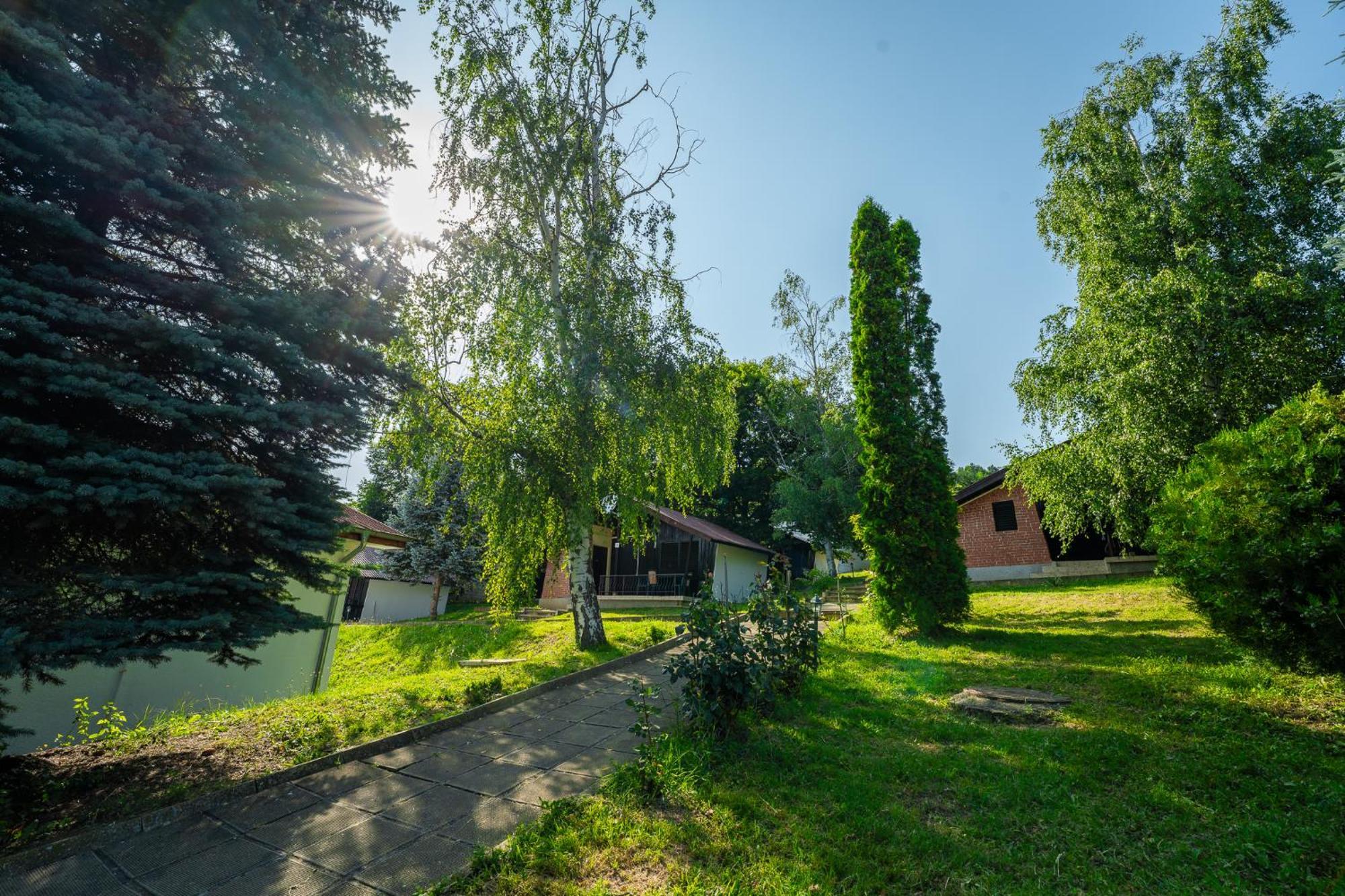 Hotel Комплекс Асеневци Tsareva Livada Esterno foto