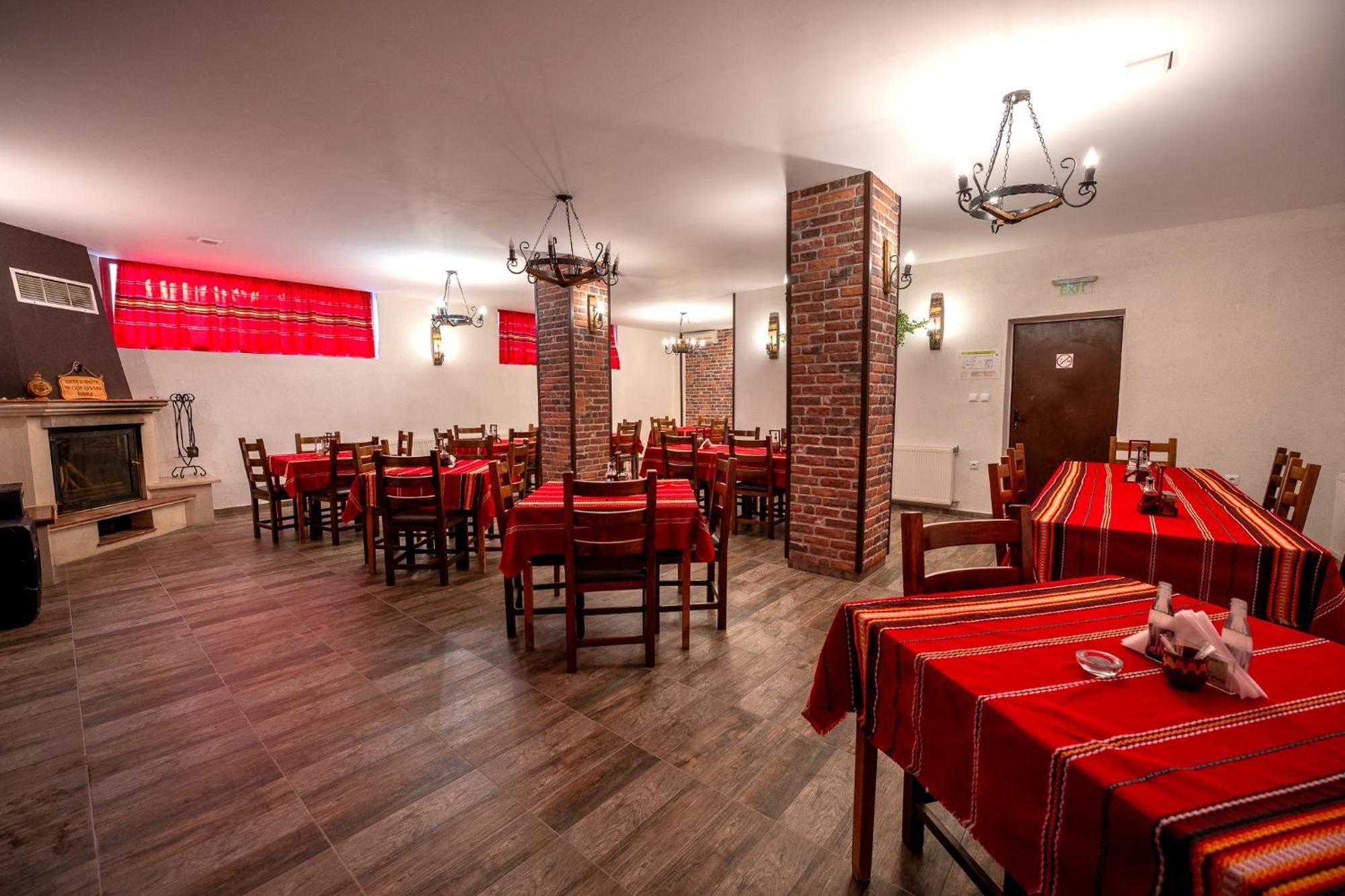 Hotel Комплекс Асеневци Tsareva Livada Esterno foto