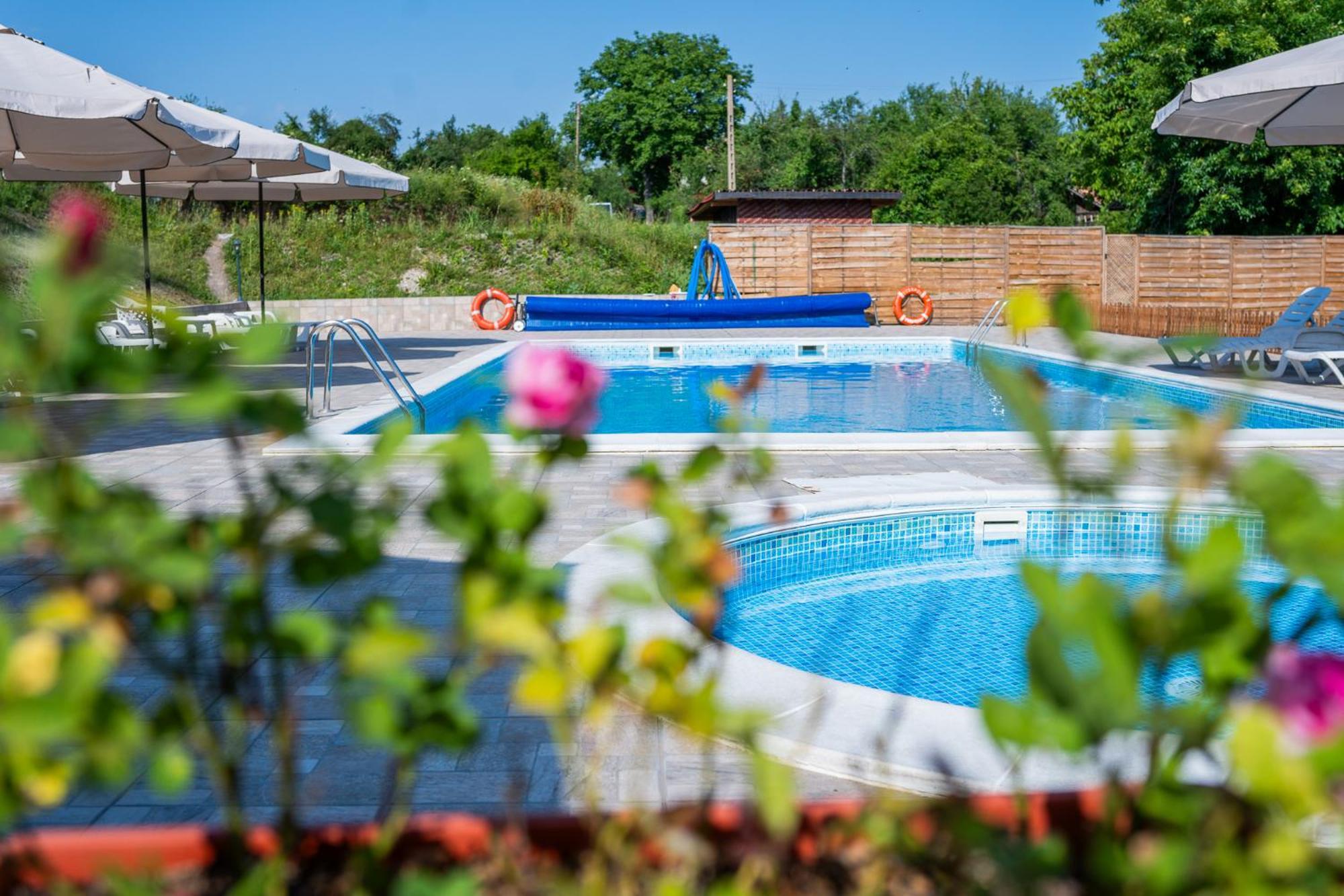 Hotel Комплекс Асеневци Tsareva Livada Esterno foto